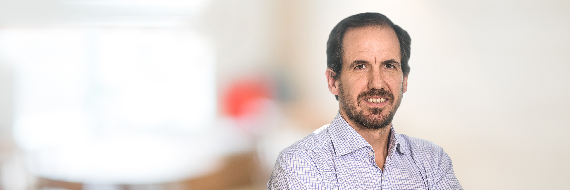 Headshot of Ricardo Gold