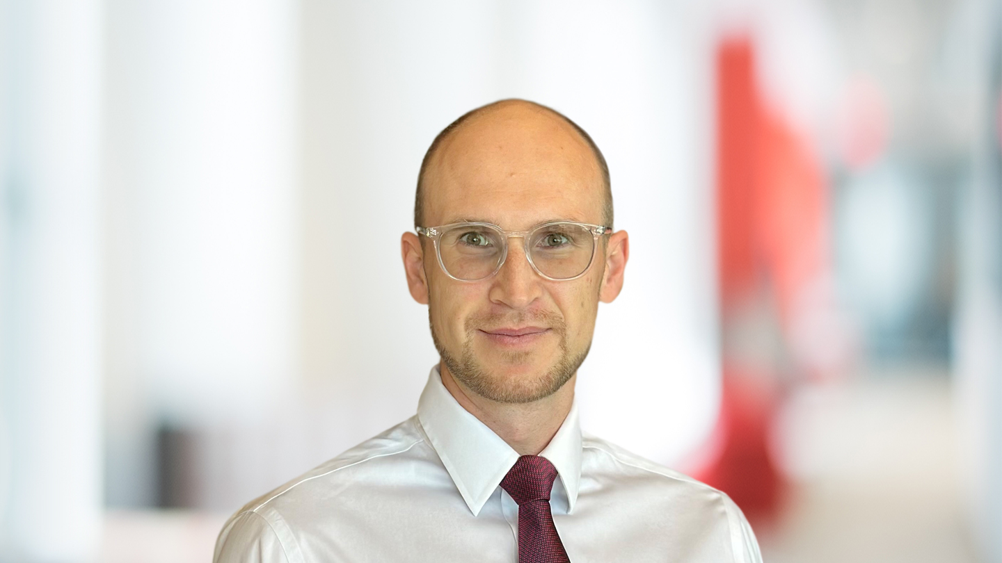 Headshot of Andrey Voytenko