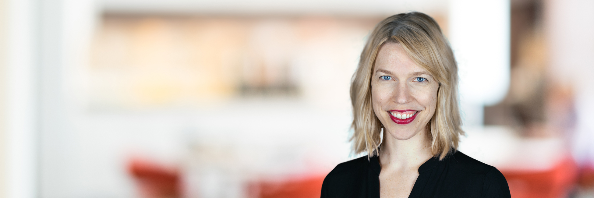 Headshot of Eliza Kennedy