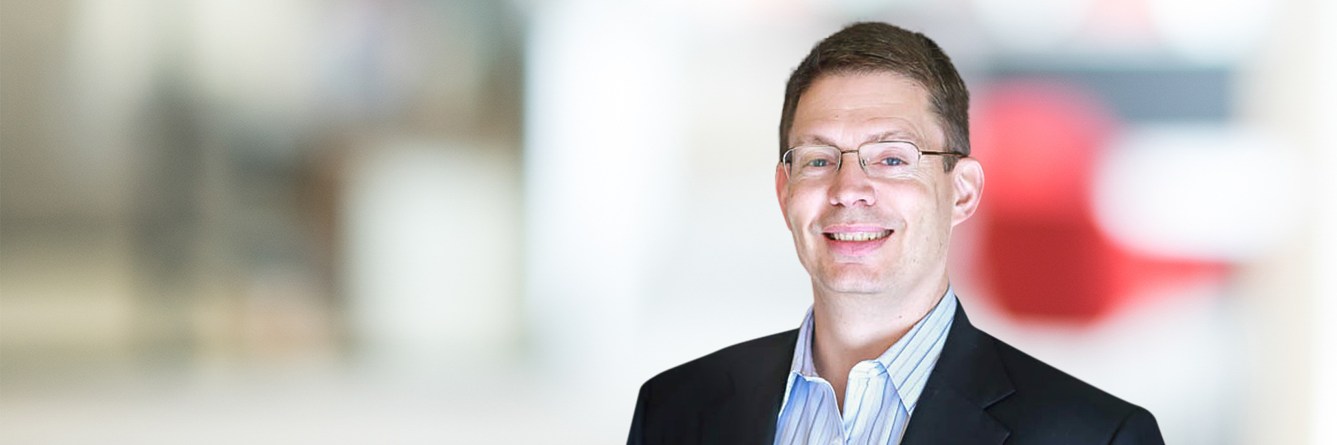 Headshot of Phil Schefter