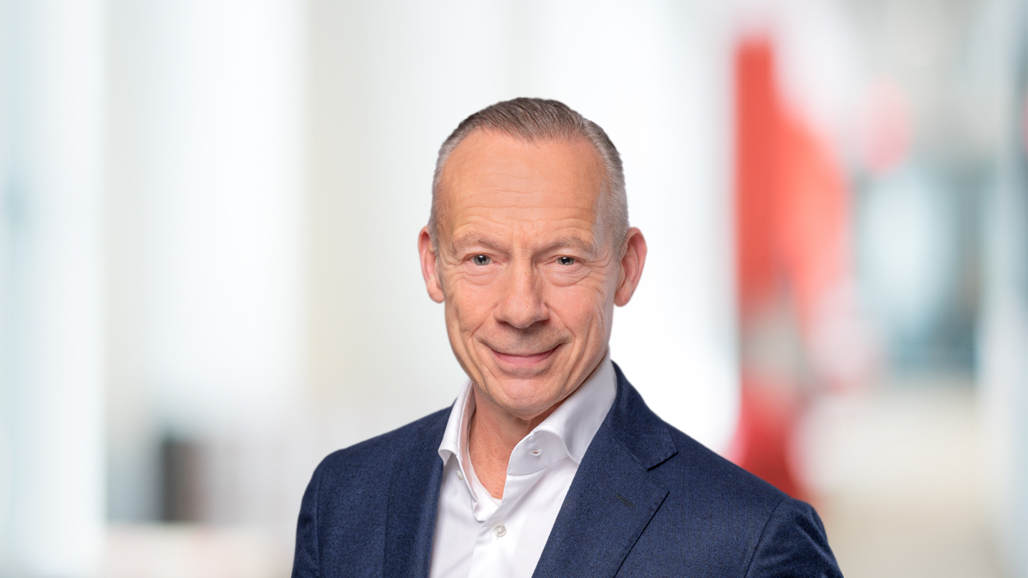 Headshot of Walter Sinn