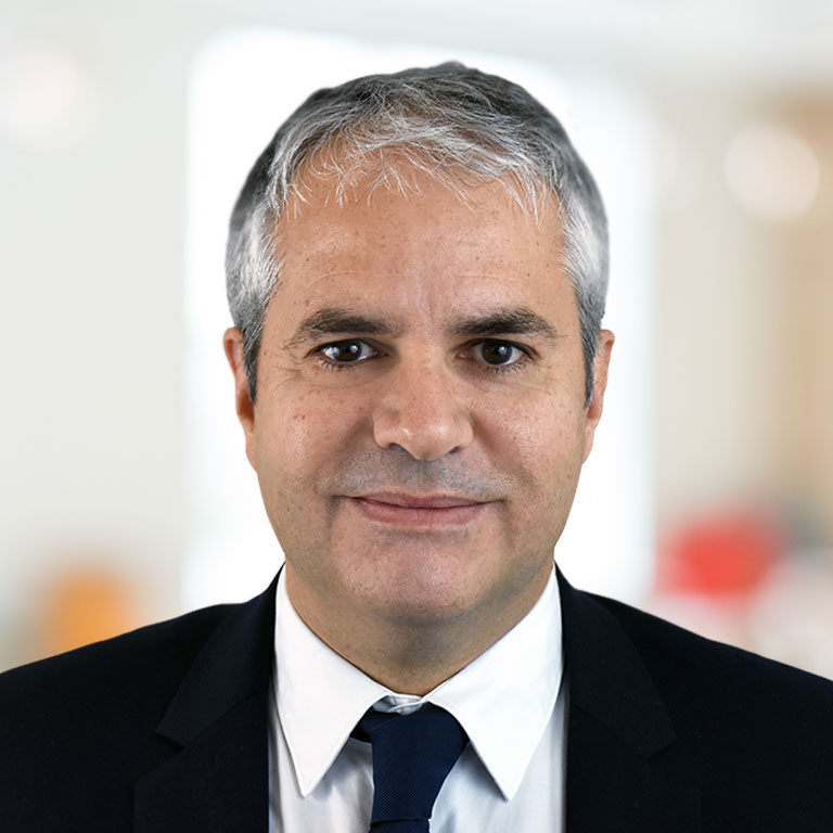 Headshot of Stéphane Busse