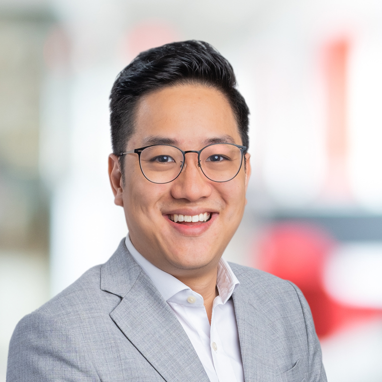 Headshot of James Yang