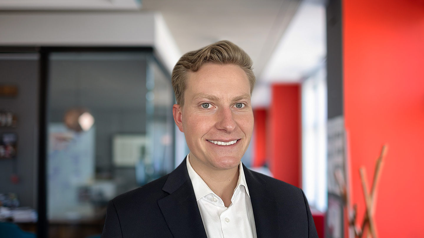 Headshot of Taylor VanderToolen