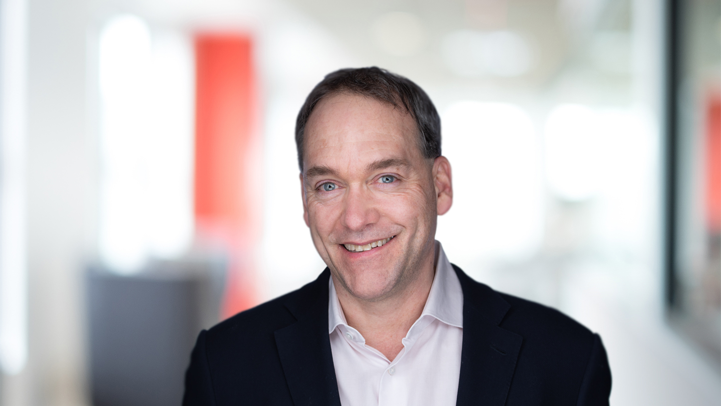 Headshot of Chris Bierly