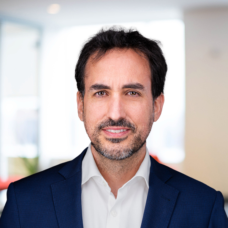 Headshot of Miguel Moro