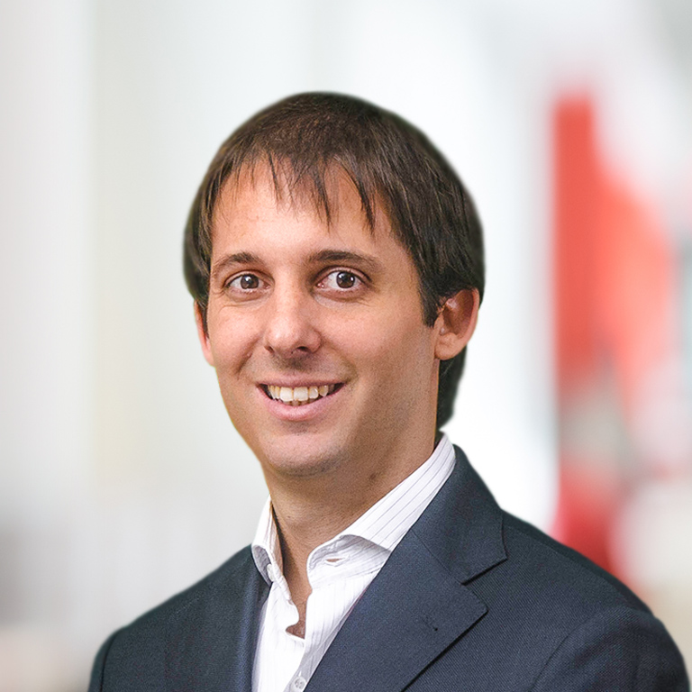 Headshot of Maximiliano Rotella