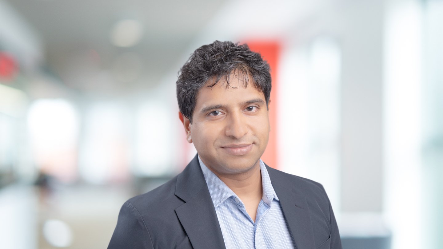 Headshot of Tyrone Almeida