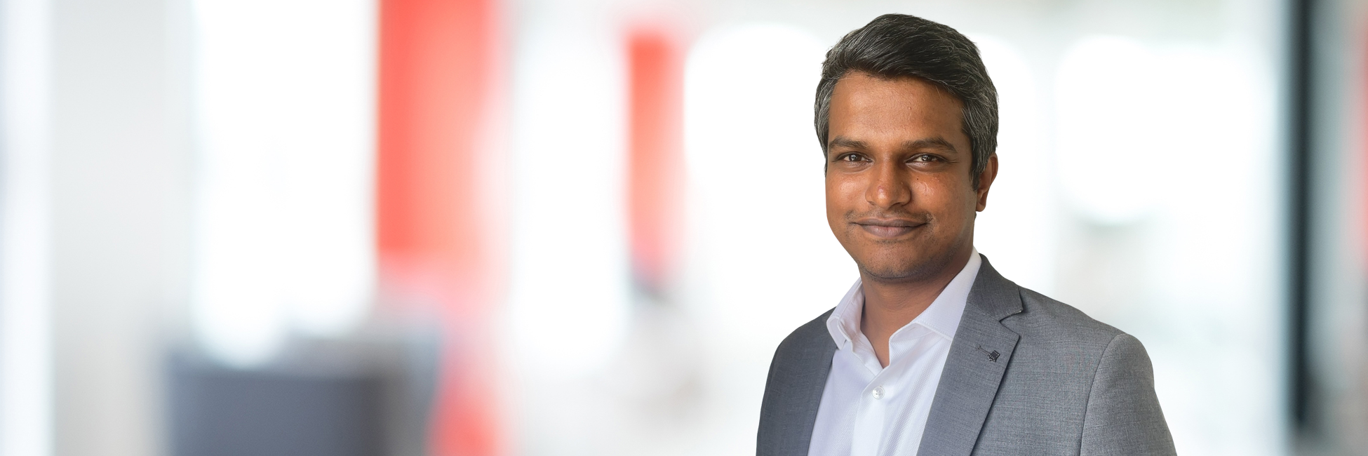 Headshot of Vinay Kulkarni 