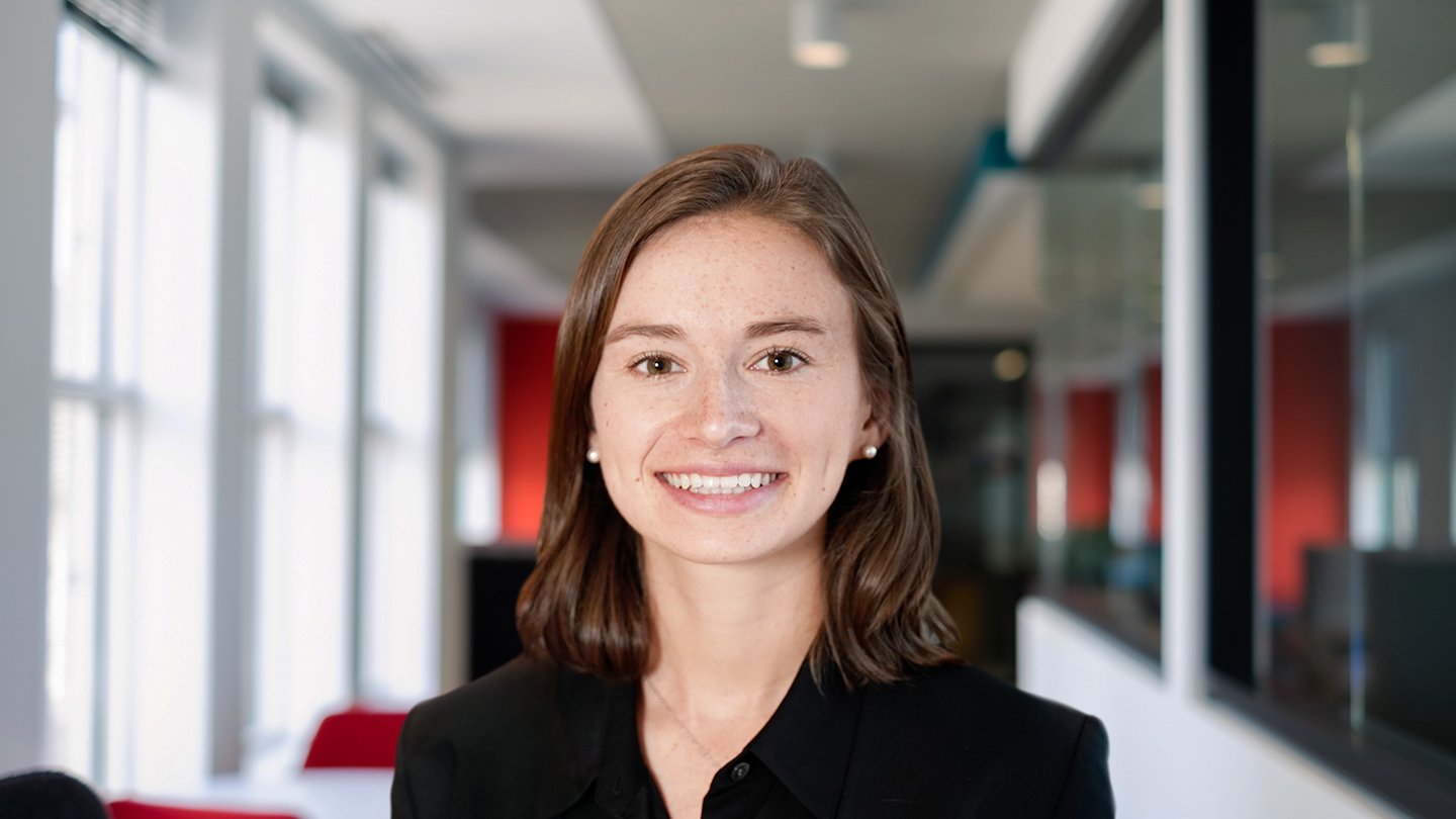 Headshot of Maggie Moor