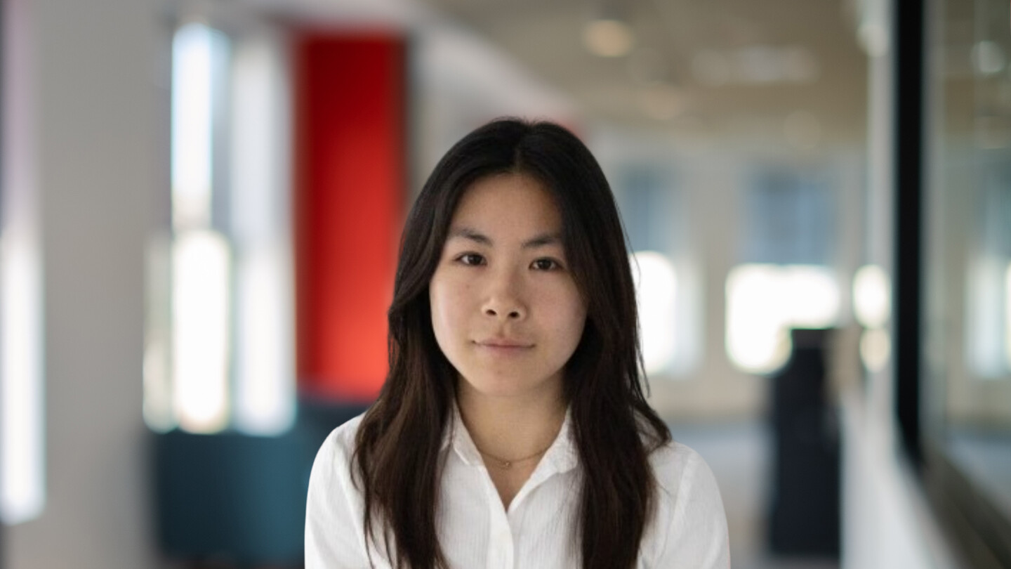 Headshot of Jasmine Li