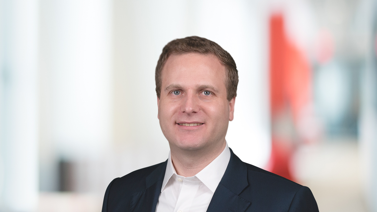 Headshot of Tobias Hürlimann