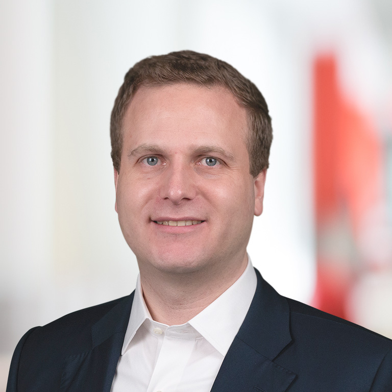 Headshot of Tobias Hürlimann