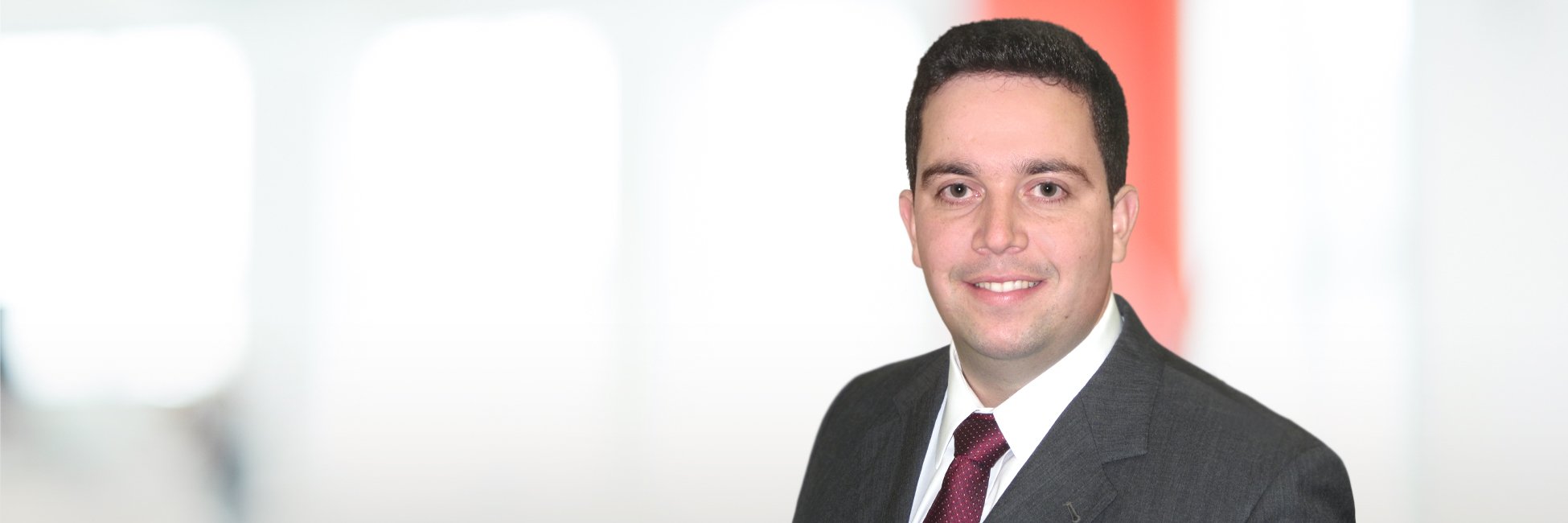 Headshot of Luis Frota