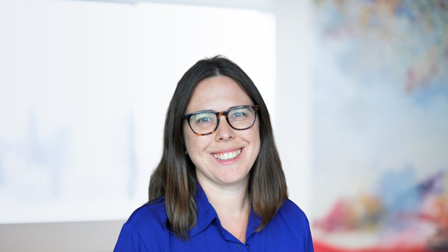 Headshot of Amanda Williams