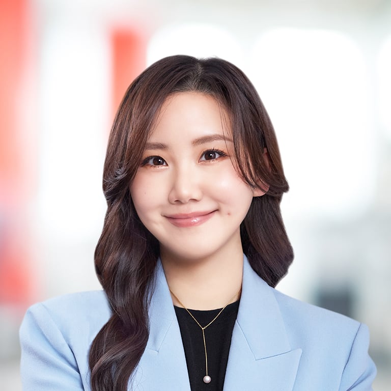 Headshot of Michelle Shih