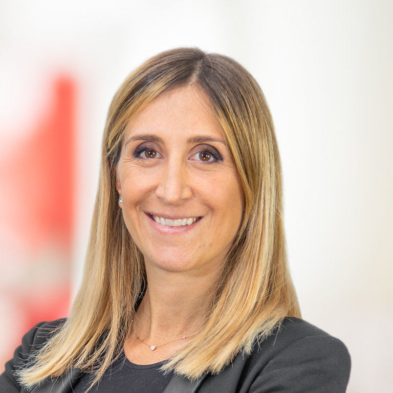 Headshot of Lucia Tagliabue