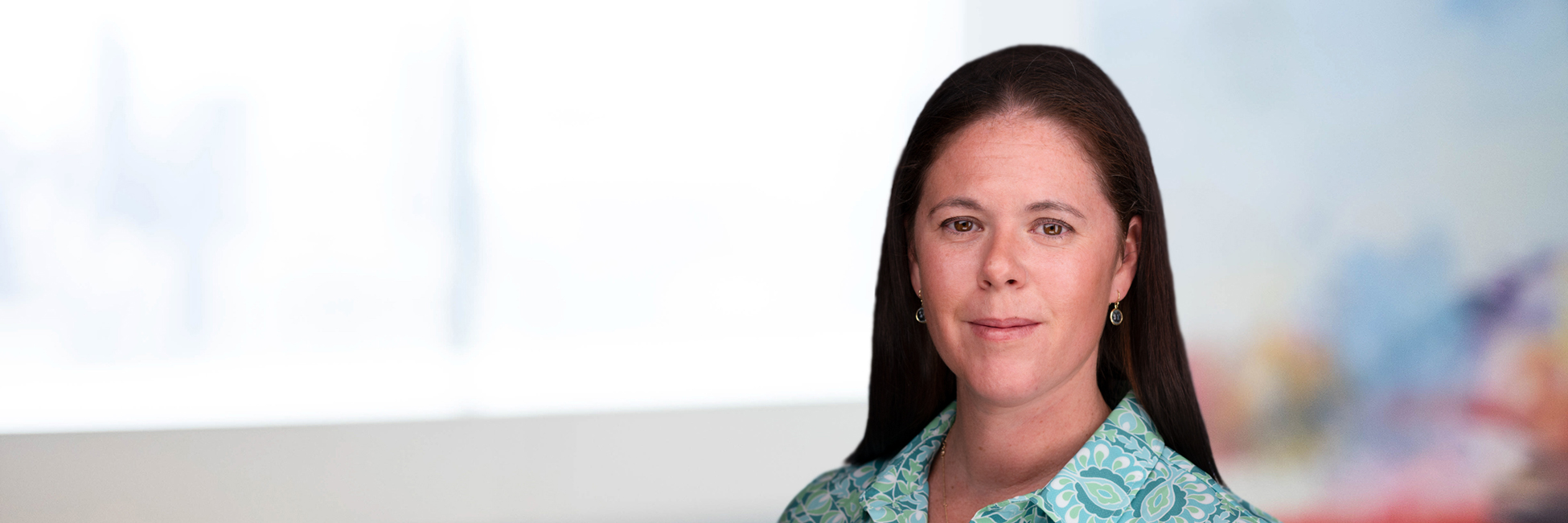 Headshot of Elizabeth Karl