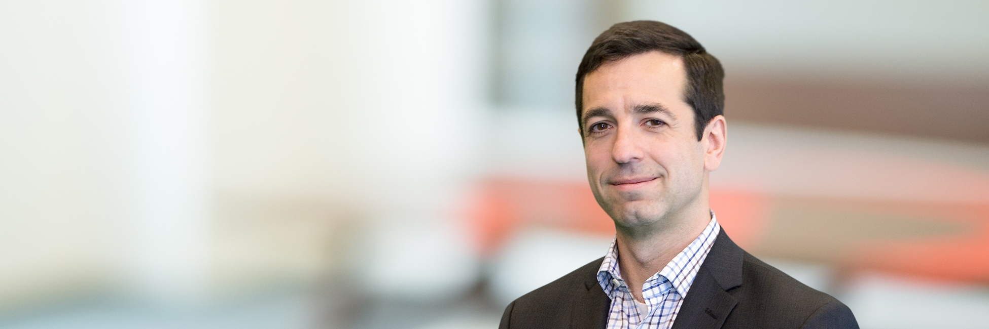 Headshot of Peter Hanbury