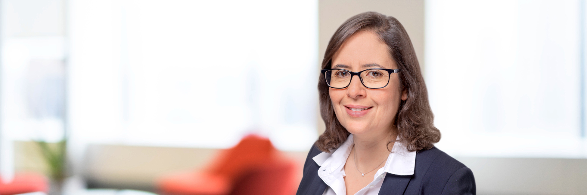 Headshot of Safia Limousin