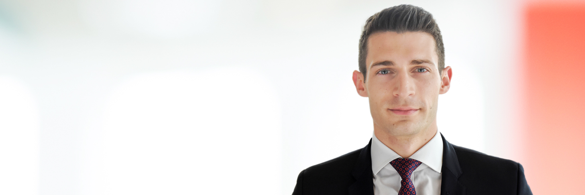 Headshot of Florian Hemery