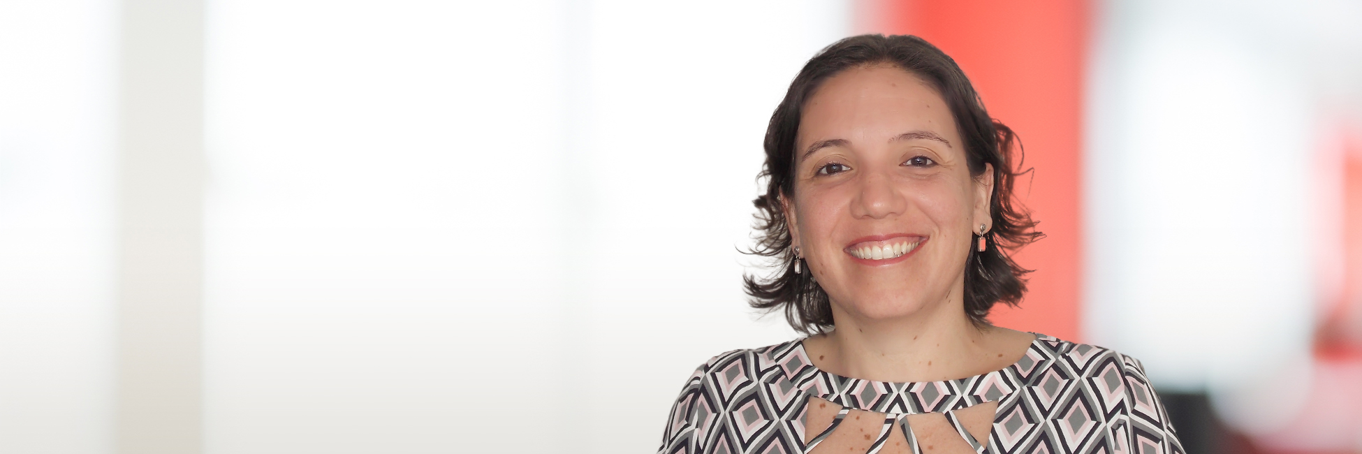 Headshot of Mariana Zaparolli Martins