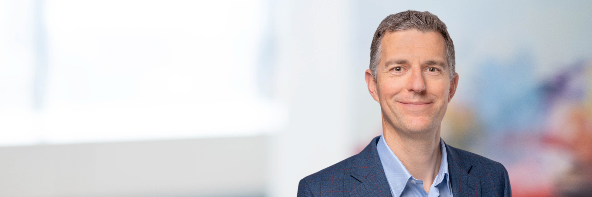 Headshot of Torsten Lichtenau