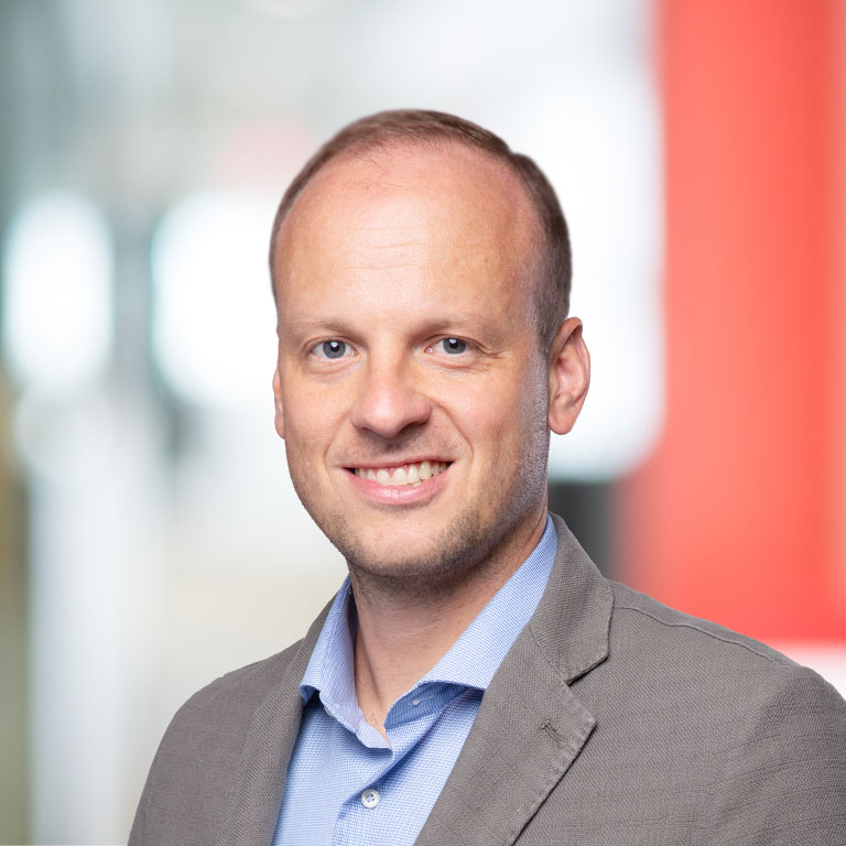 Headshot of Hannes Grassegger