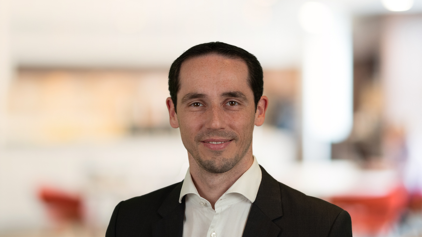 Cedric Rauschen - Management Consultant | Bain & Company