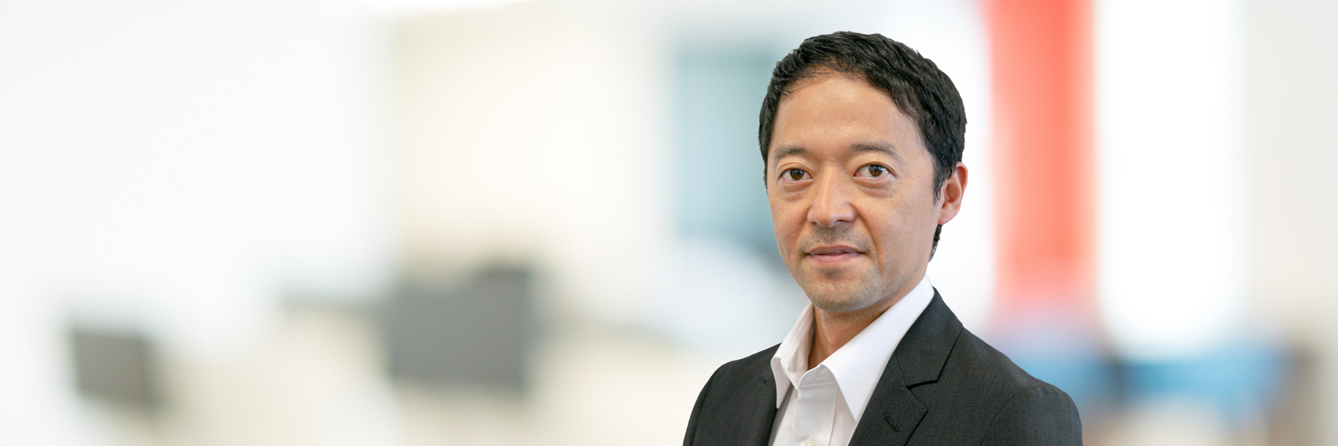 Headshot of Hidenori Wakabayashi