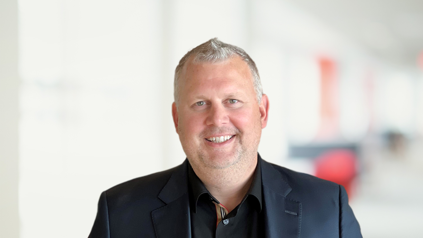 Headshot of Todd Papaioannou