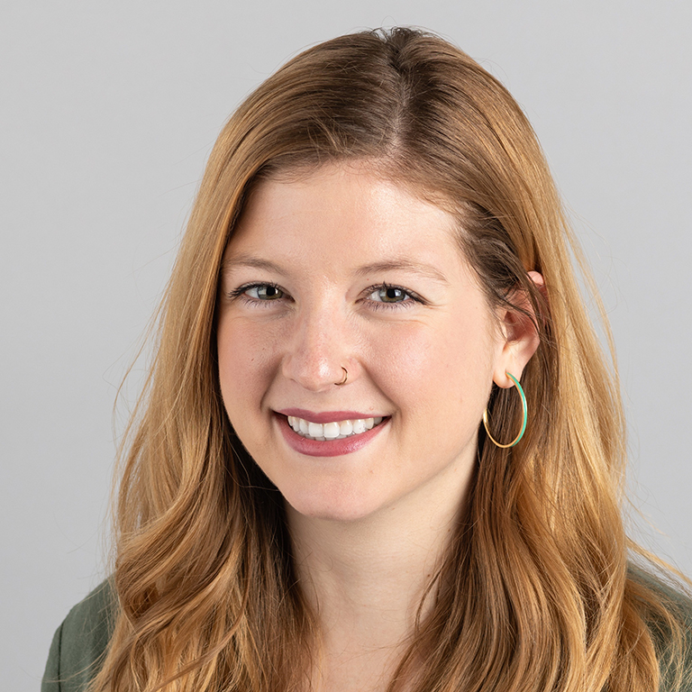 Headshot of Erin  Grace