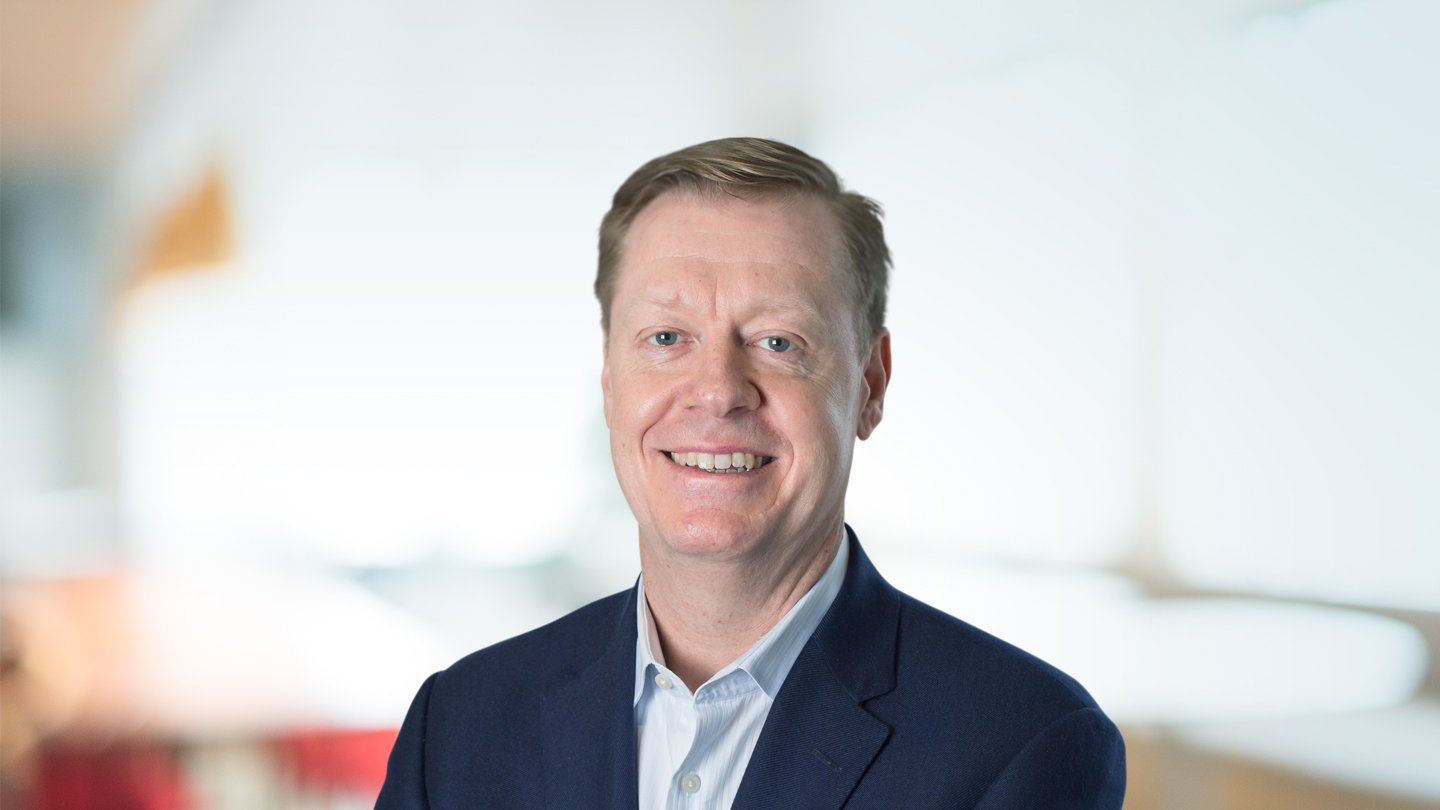 Steve McLaughlin — Management Consultant Bain & Company