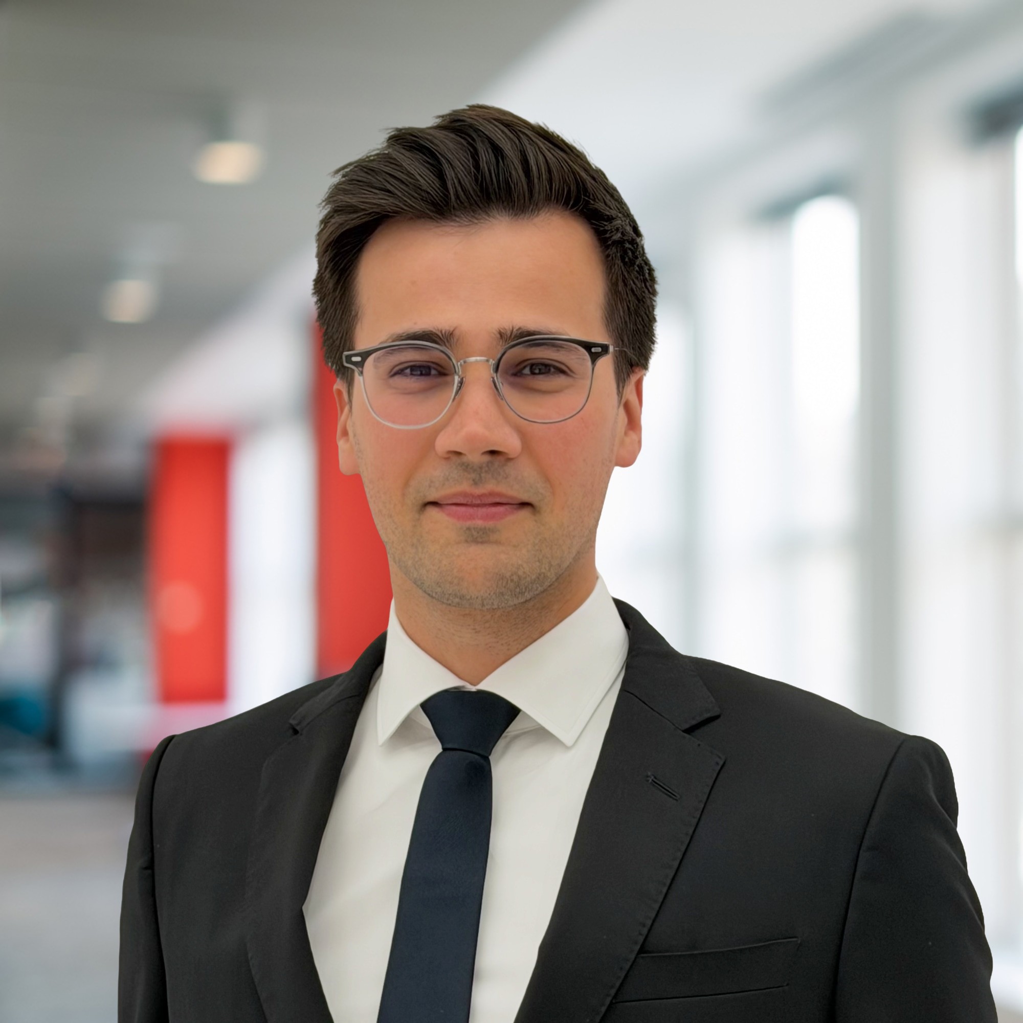 Headshot of Vladyslav Kovtun