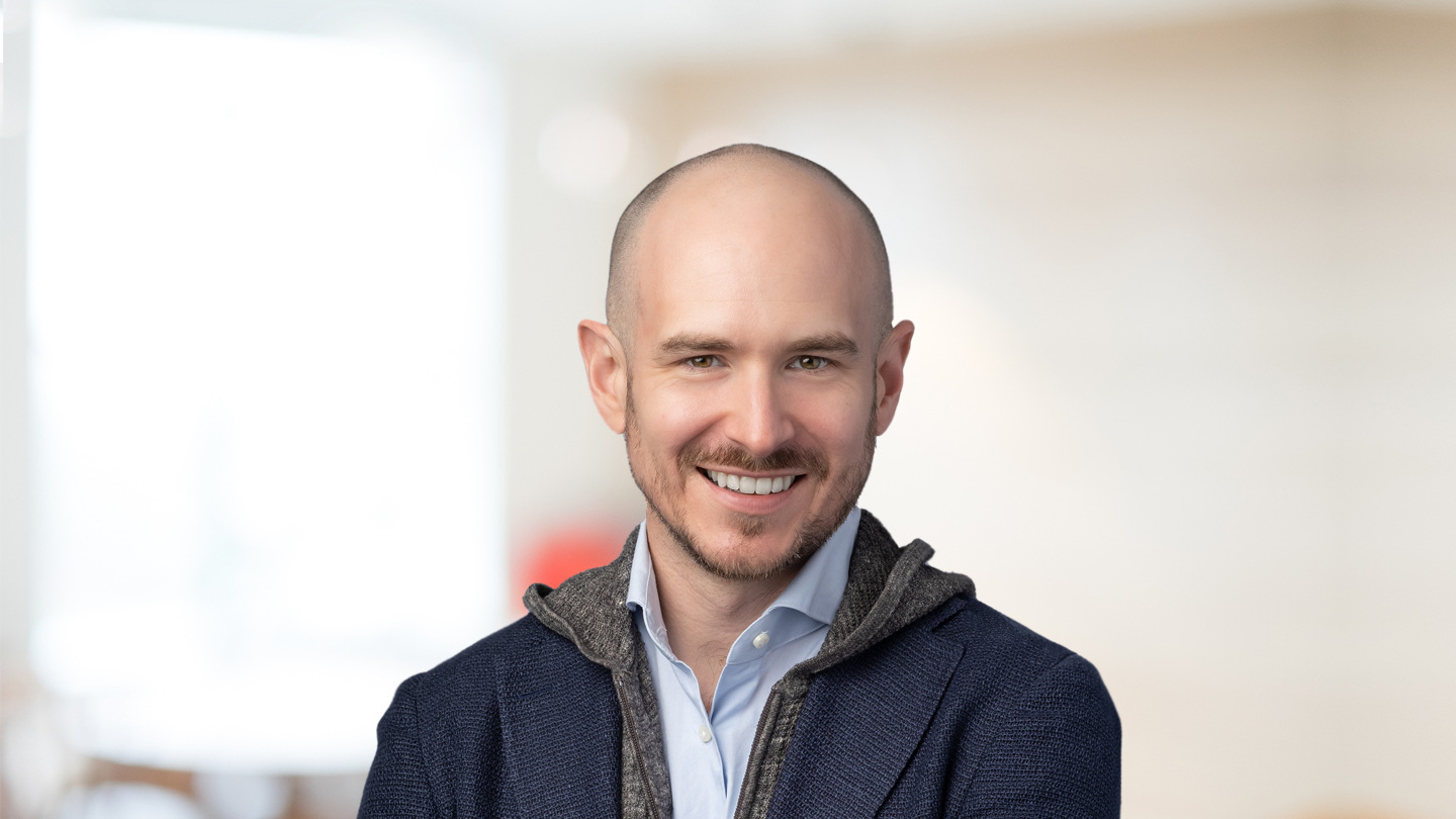 Headshot of Graham Eckert