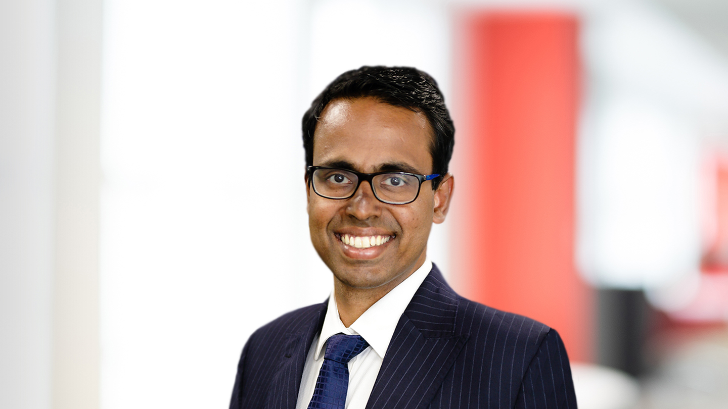 Headshot of Karthik Ganesan