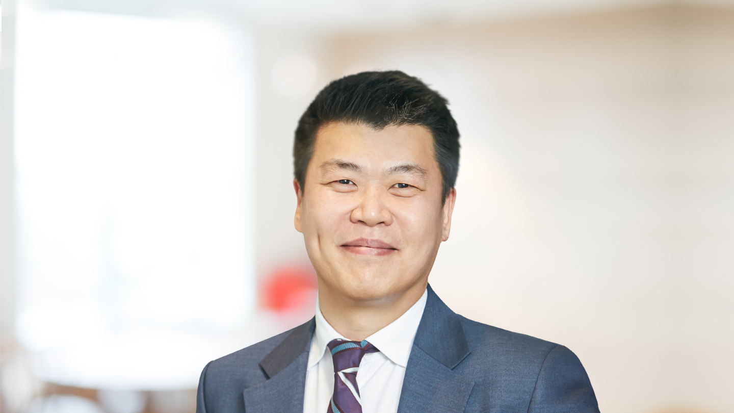 Headshot of Jeongsoo Choi