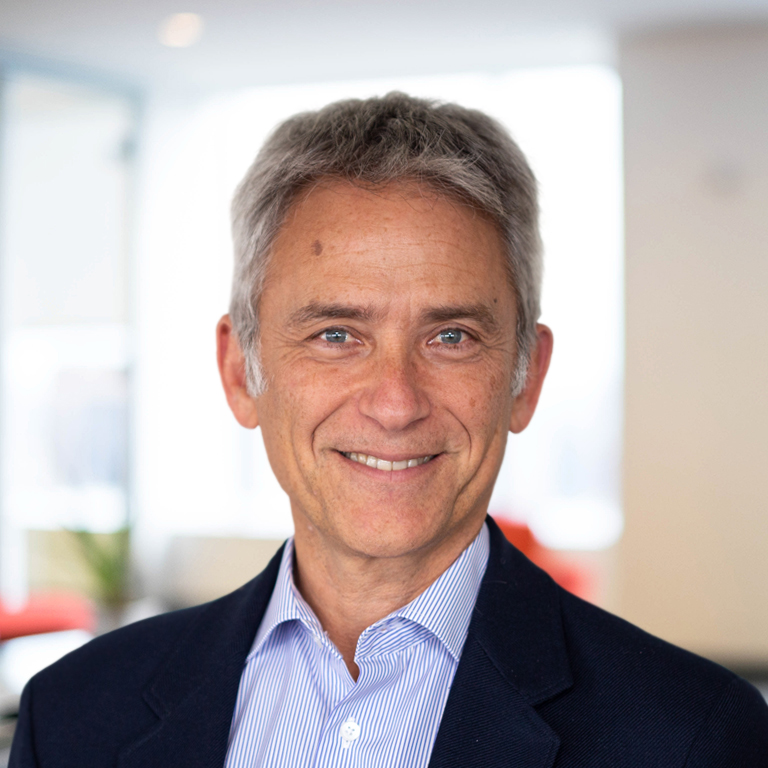 Headshot of Nicolas Bloch