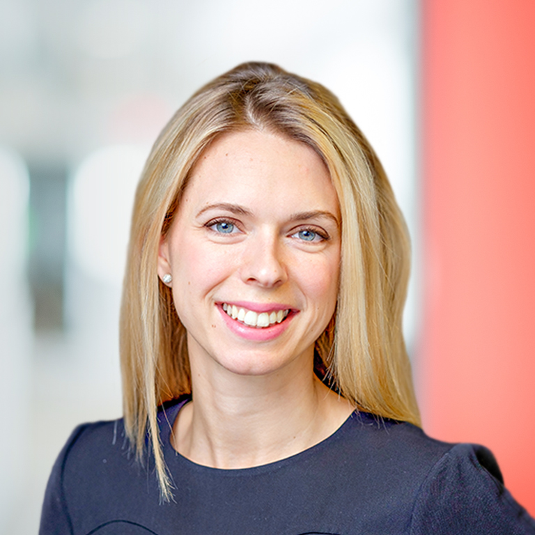 Headshot of Elizabeth Trenkle