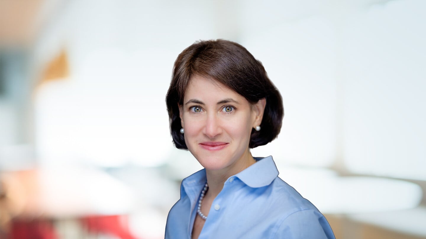 Headshot of Karen Harris
