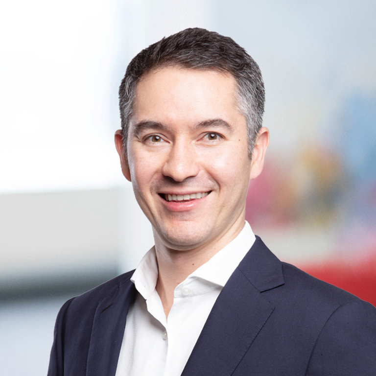 Headshot of Dominik Utama