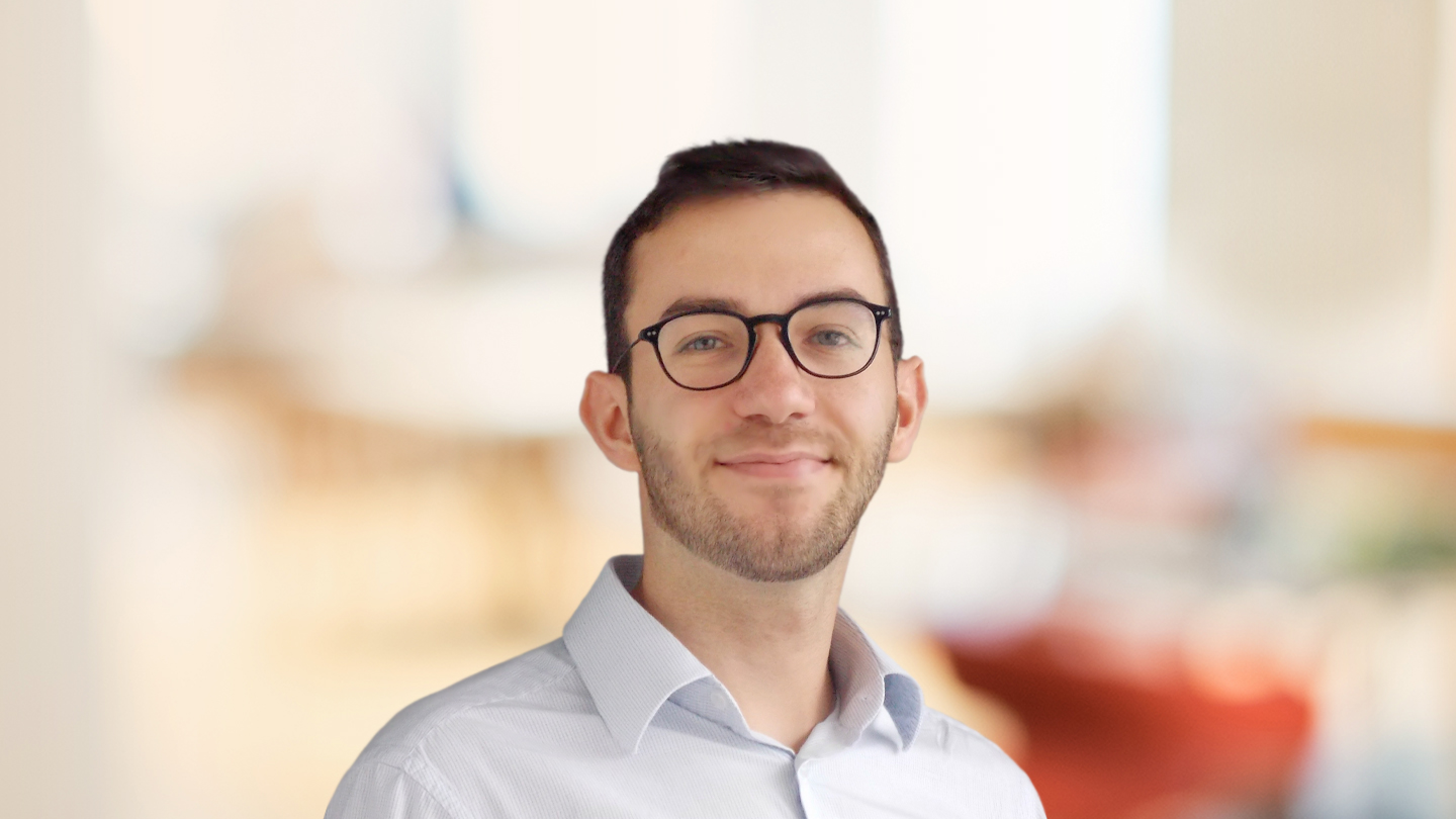 Headshot of Ricardo De Carli