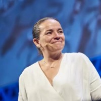 Headshot of Jacqueline Smith-Dubendorfer