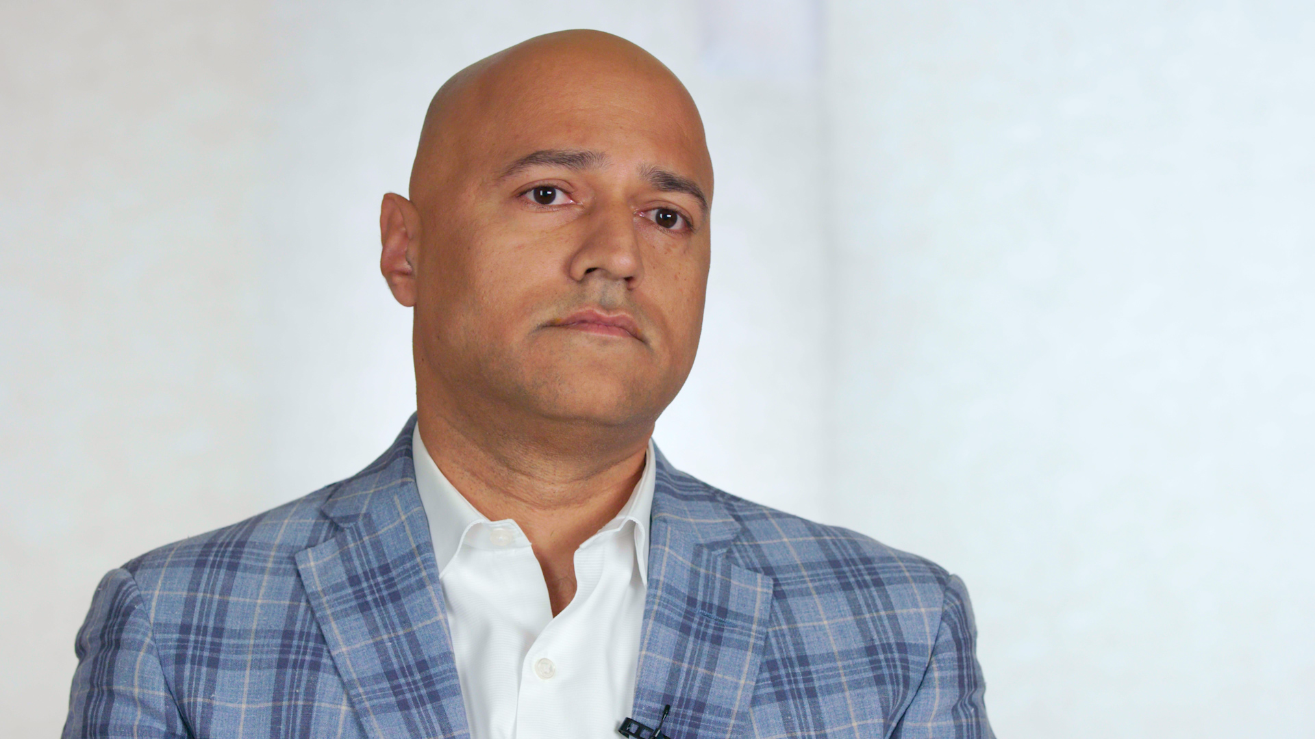 Numan Waheed: Investor Management | Bain & Company
