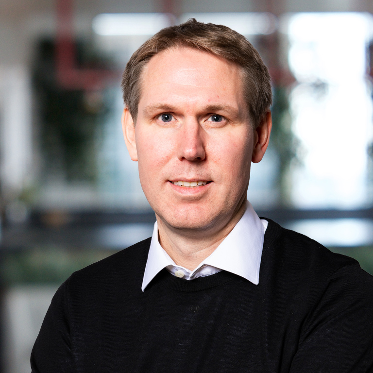 Headshot of Anders Bäck