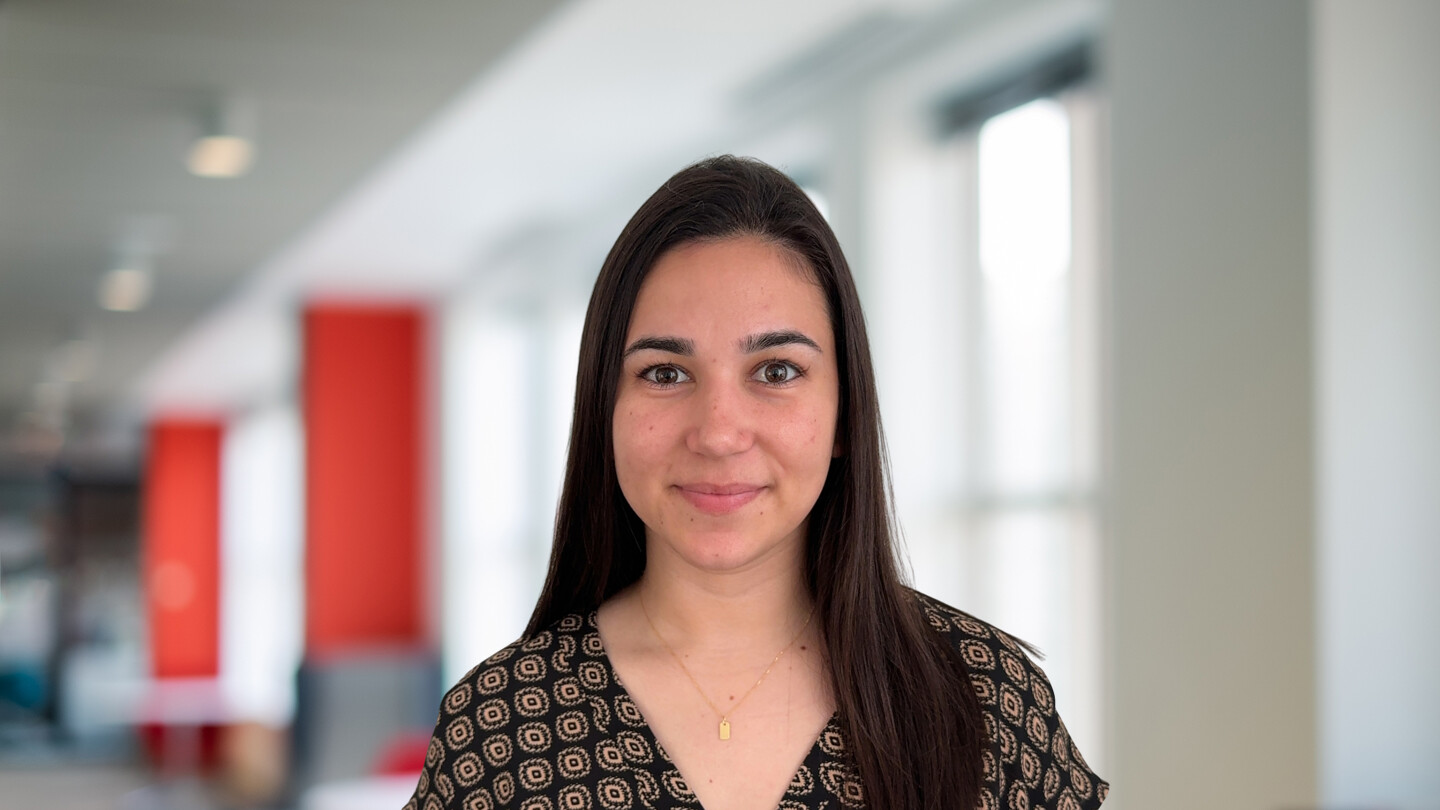 Headshot of Sonia Varma