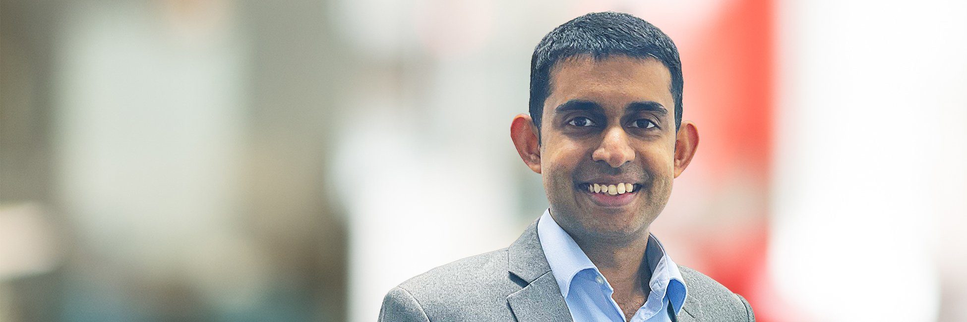 Headshot of Dhruva Murugasu