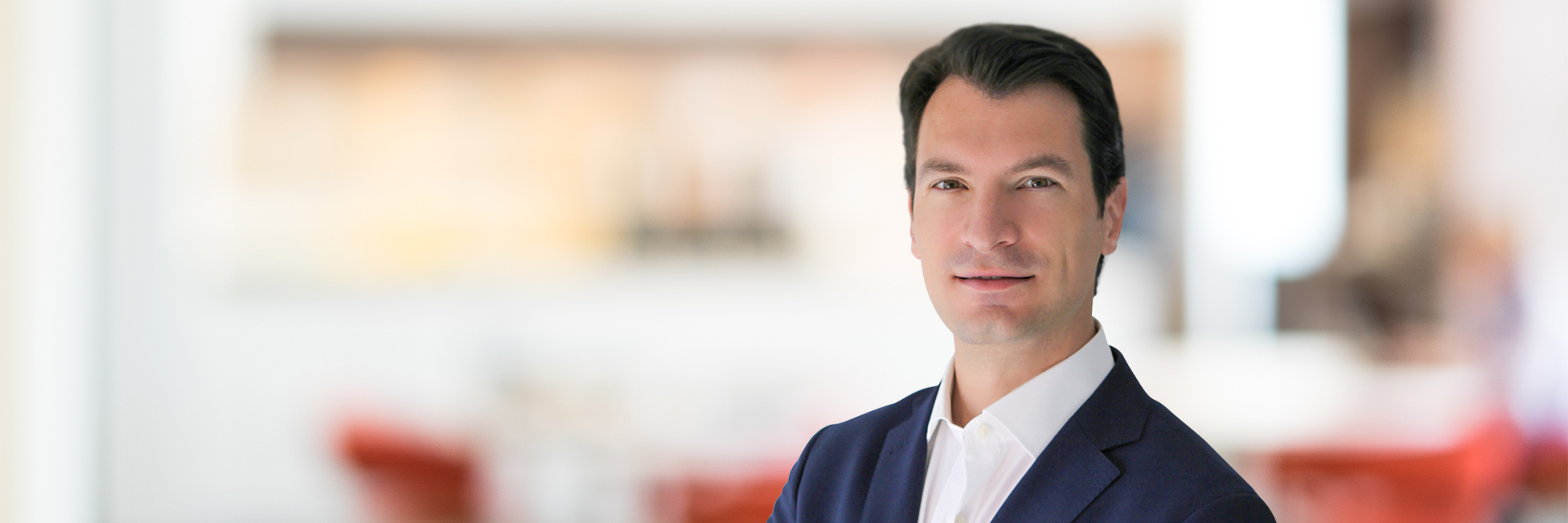 Headshot of Santiago Casanova