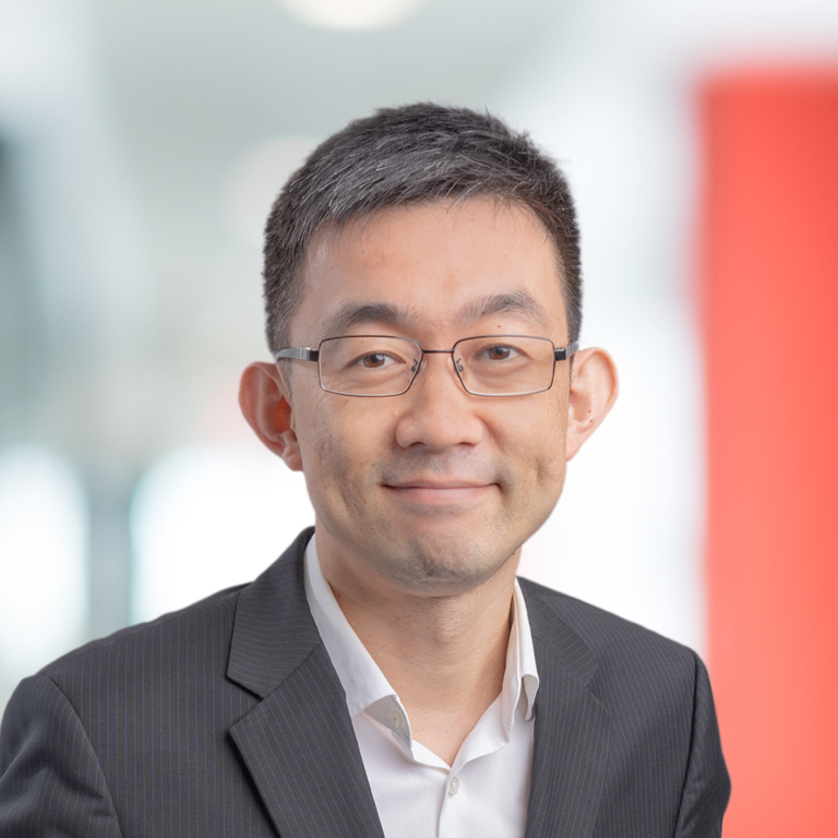 Headshot of Chris Weibo Liu