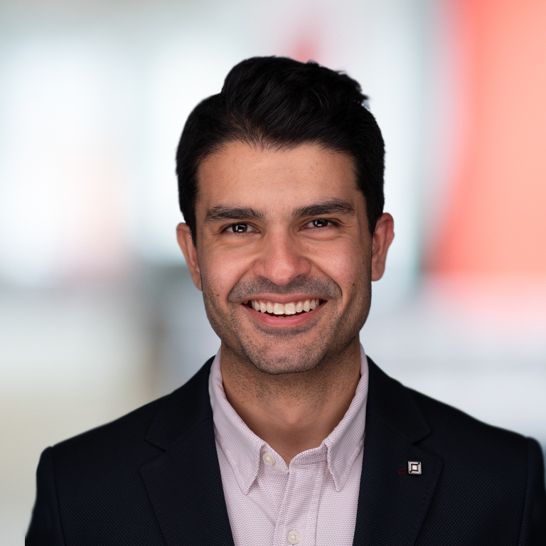 Headshot of Rajiv Karna